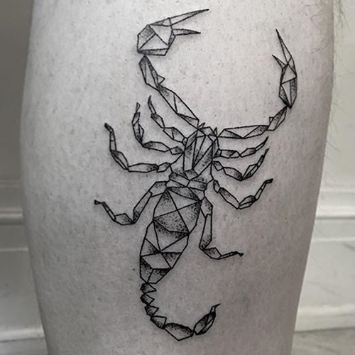 Значение татуировки зодиака Скорпион